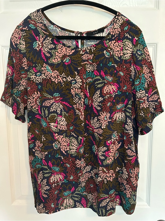Oui Tops - Oui Mixed Media Floral Blouse Navy Pink Knit Back Top US 10